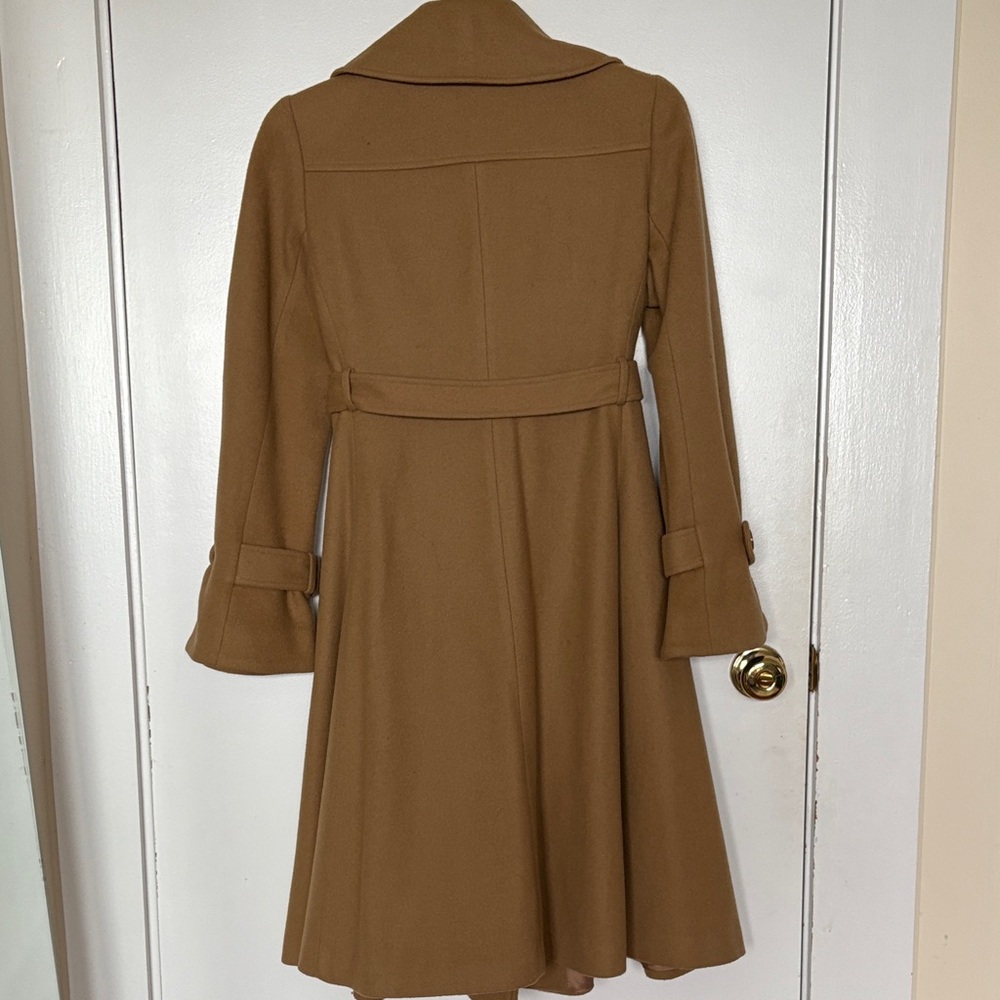 Wool coat. Stylish camel Double-Breasted wool Trench Coat - Picture 2 of 4